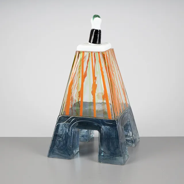MARKKU SALO. KONSTGLAS. Signerad Markku Salo Nuutajärvi Notsjö 1989.