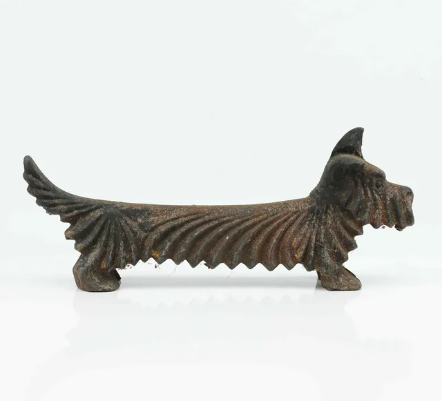 ELDHUND, Terrier, gjutjärn, 18/1900-tal.