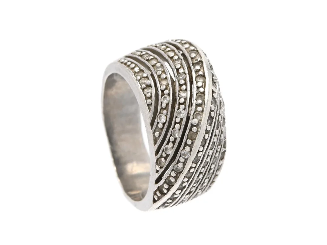RING, sterlingsilver, cubic zirkonia, stl 18,25 mm, vikt 8,9 g. — Smycken/Ring — Kaplans