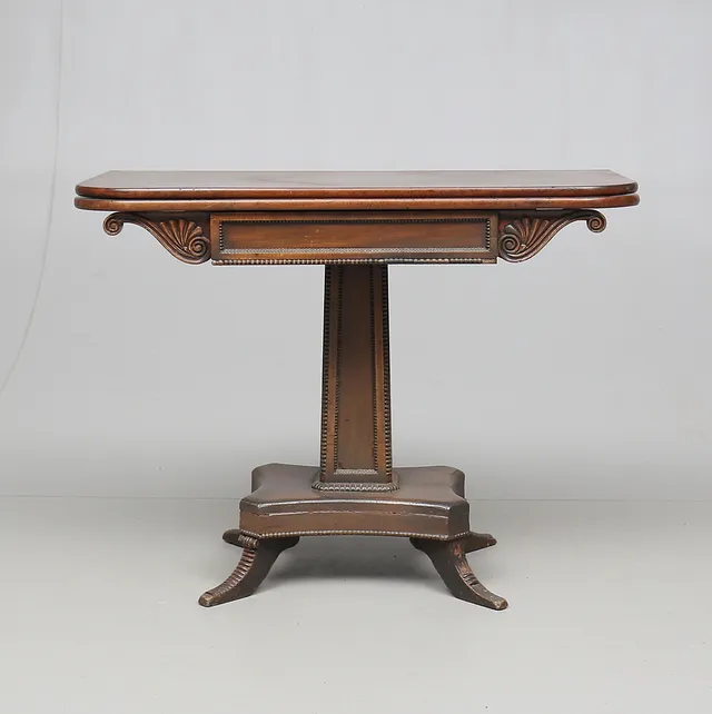 SPELBORD, senempire, 1800-talets mitt.