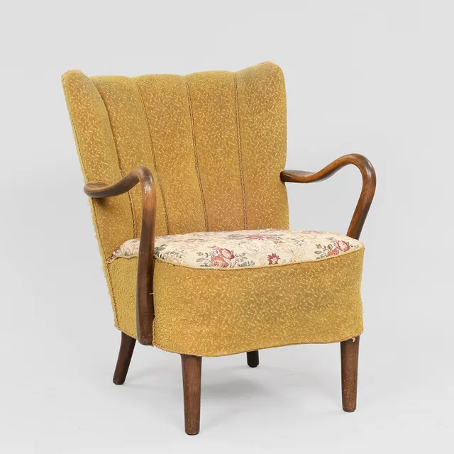 ALFRED CHRISTENSEN. Lænestol af eg, udført hos Slagelse Møbelværk, 1950'erne.
