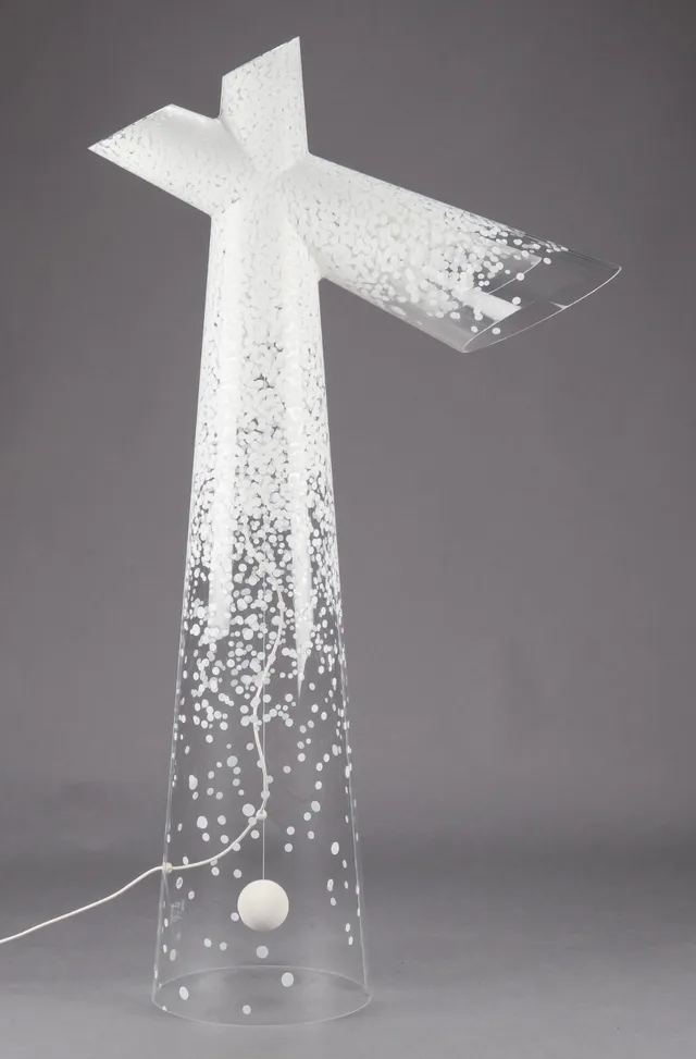 Louise Campbell for Louis Poulsen. Gulvlampe model 'Snow'