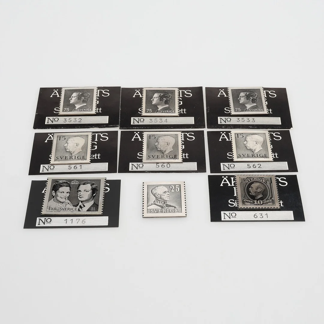 PLAKETTER, 9 ST, SILVER, GULDFYND PLAKETTER, Ca. 193,9 g. — Silver — Crafoord Auktioner Lund