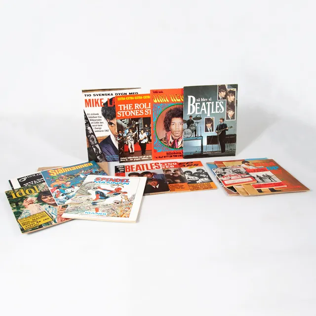 ROLLING STONES, THE BEATLES. Pop och rocklitteratur, 60-tal.