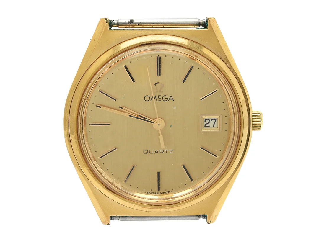 OMEGA, herrur, 35 mm, Cal 1370, Serie nr. 42703621, Ref nr. MD 196.0122, Boett nr. 196.0122 (LL), doublé (20 micron), quartz, plexiglas, datum, skadad urtavla, defekt krona, ca 1979. — Klockor/Omega — Kaplans
