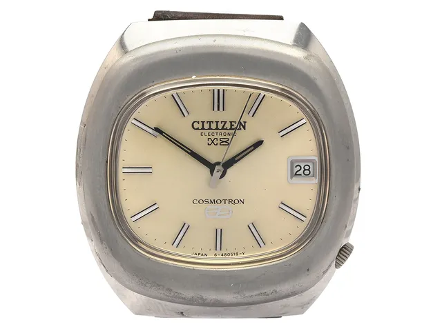 CITIZEN, Cosmotron, X8, "Electronic", Serie nr. 11231147, Boett nr. 4-480180Y, herrur, 39 mm, stål, stämgaffel, plexiglas, datum, skadad urtavla, defekt, OBS: saknar batteriskruv, läderband, ca 1970.