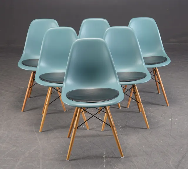 Charles & Ray Eames. Seks skalstole af plast, model DSW (6)