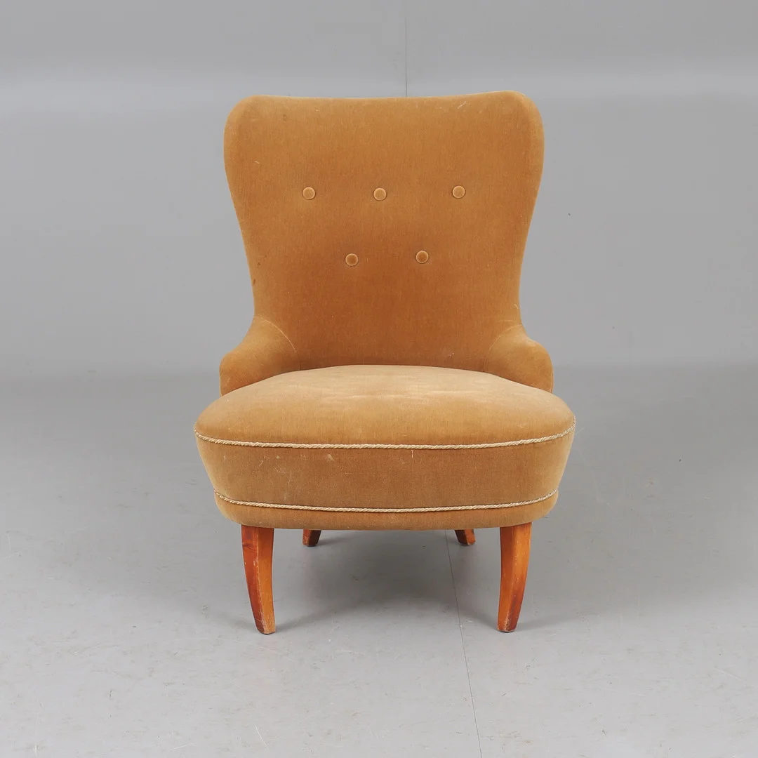 FÅTÖLJ, emmamodell, 1900-tal. — Armchairs & Chairs — RA Auktionsverket Norrköping