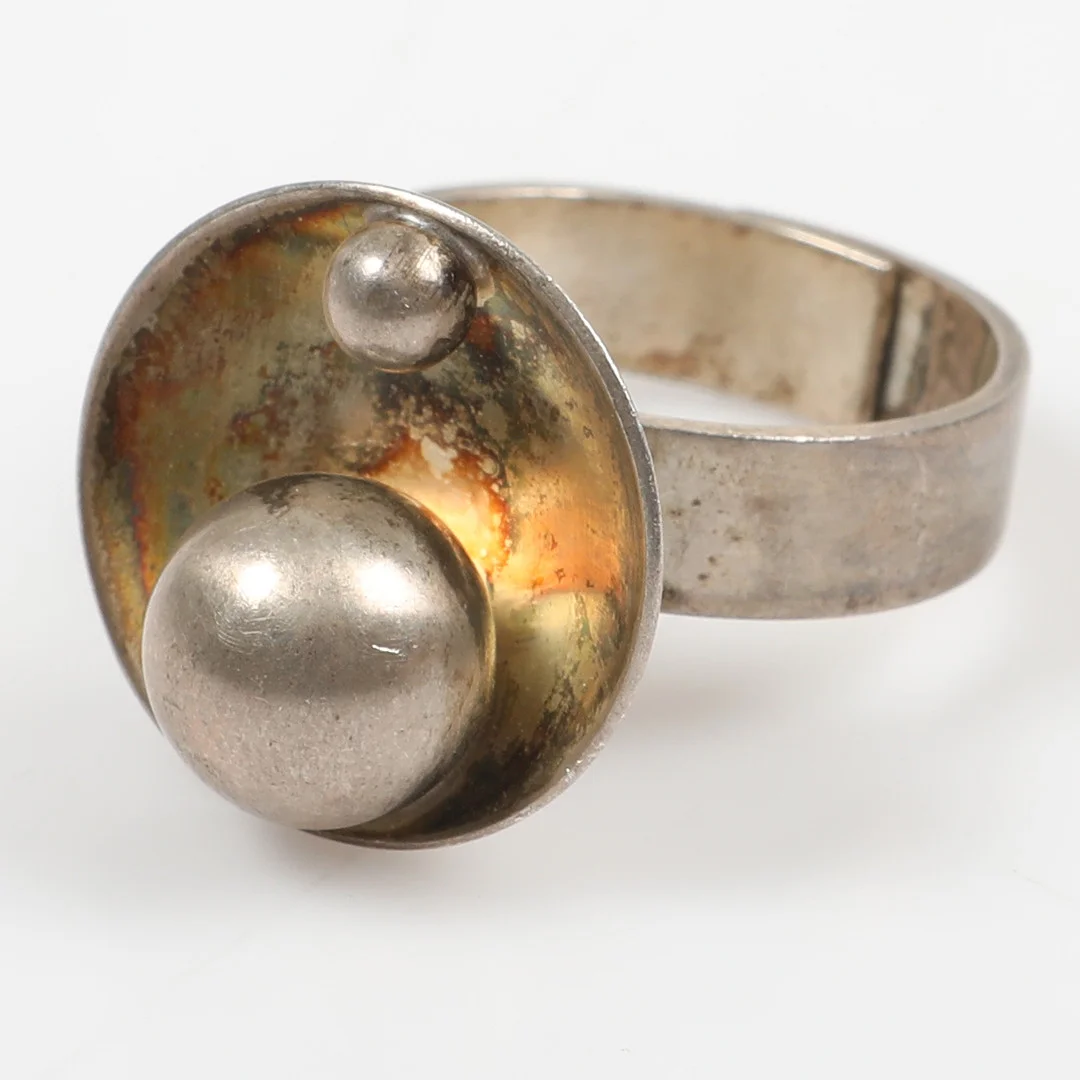 ELIS KAUPPI. Ring, sterlingsilver, Kupittaan Kulta, Åbo, Finland. — Rings — Helsingborgs Auktionskammare