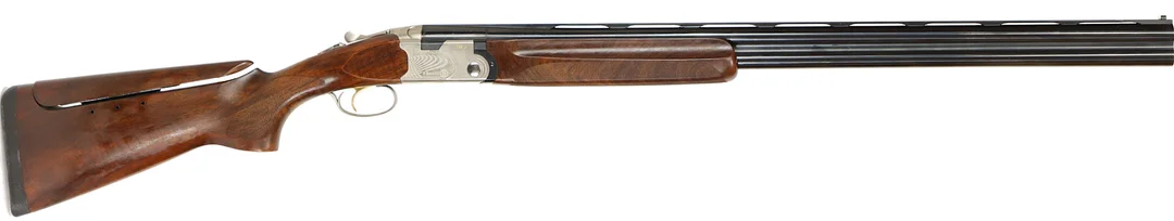 HAGELGEVÄR, fabrikat Beretta, modell 686E, kaliber 12/76, tillv.nr R09329S, se-nr SE2235294. — Shotguns — Walter Borg