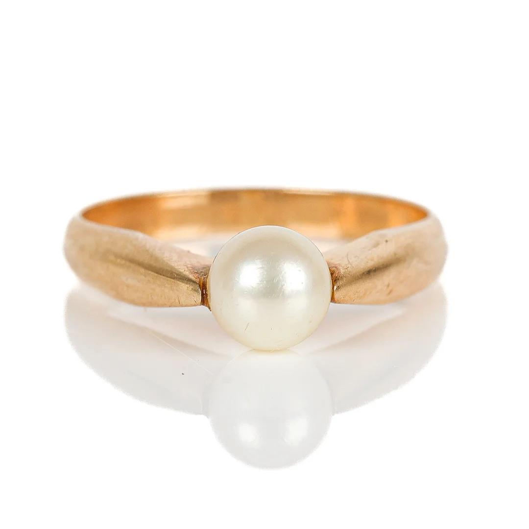 Jørgen Larsen. Pearl ring of 14 kt. gold, size 55 — Jewellery/Rings — Lauritz