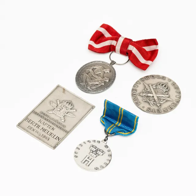 MEDALJER OCH MINNESPLANKETTER, 4 st, silver, Sverige, 1900-talets mitt samt andra hälft.