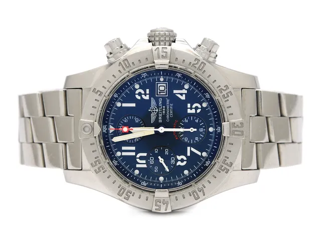 BREITLING, Avenger, Chronometre, Cal 13 (ETA 7750), Verk nr. 2527108, Serie nr. 2527108, Ref nr. A13380, Boett nr. 4307 B5, kronograf, herrur, 45 mm, stål, automatisk, safirglas (skadat), datum, Professionallänk II, viklås, Ref nr. W4208/132A, cert, augusti 2011, box, ytterkartong.