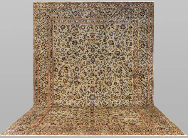 MATTA. Persisk, Keshan, ca 540 x 356 cm.