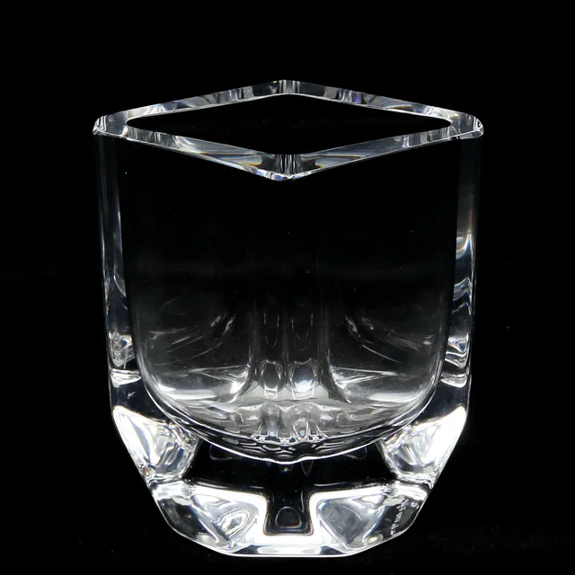 SIGURD PERSSON. VAS, glas, Kosta, signerad.