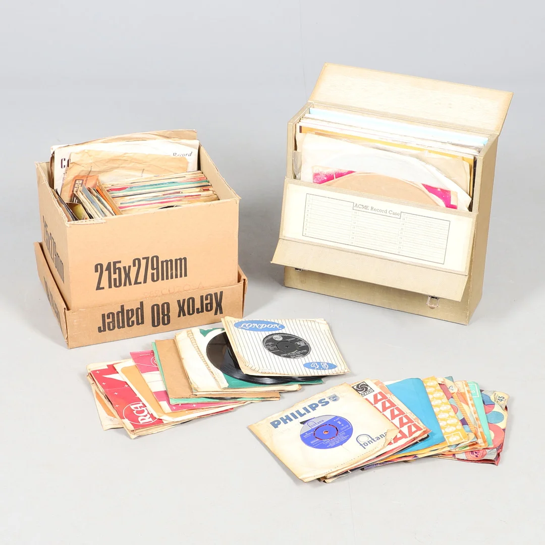 A SMALL COLLECTION OF VINYL RECORDS. — Music memorabilia — Lawrences Auctioneers