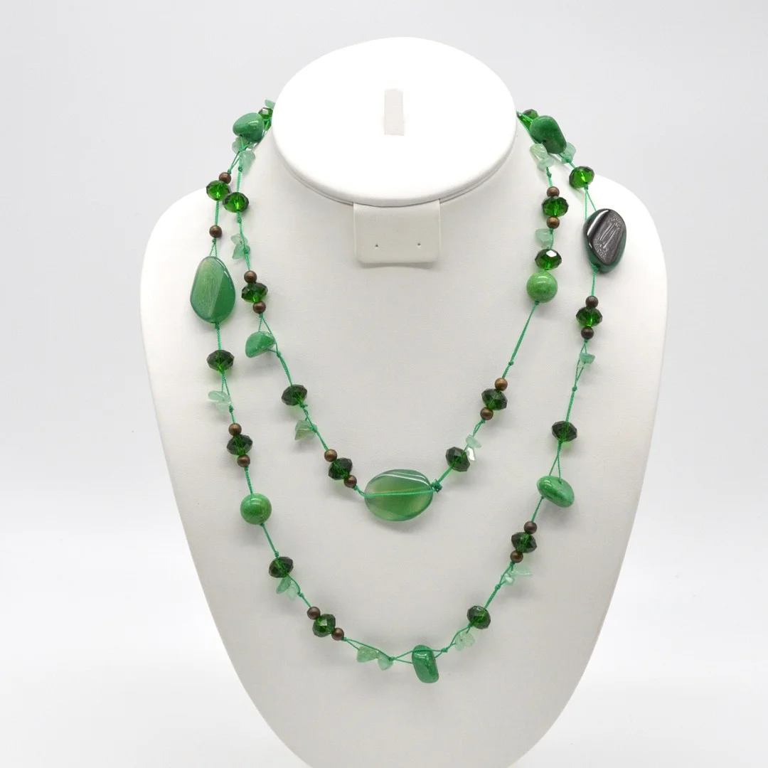JADE COLLIER MIT AVENTURINSTEINEN, GLAS- UND METALLPERLEN - CA. 100CM. — Necklace — Kunst- und Auktionshaus Kleinhenz