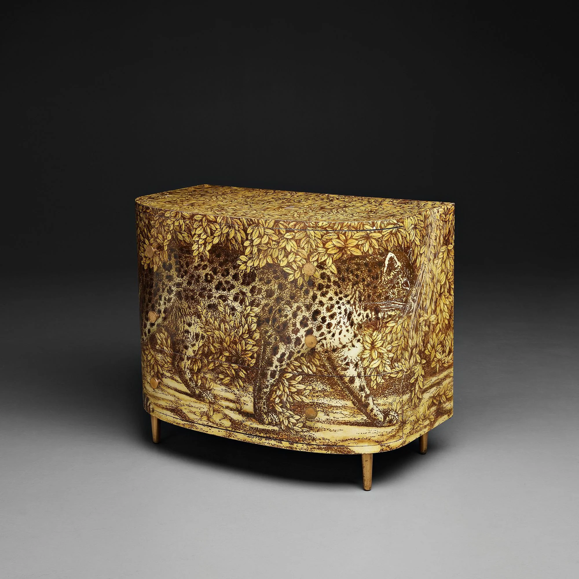 Piero Fornasetti, byrå, "Leopardo", Ateliers Fornasetti, Milano, 1950-60-tal. — Bukowskis