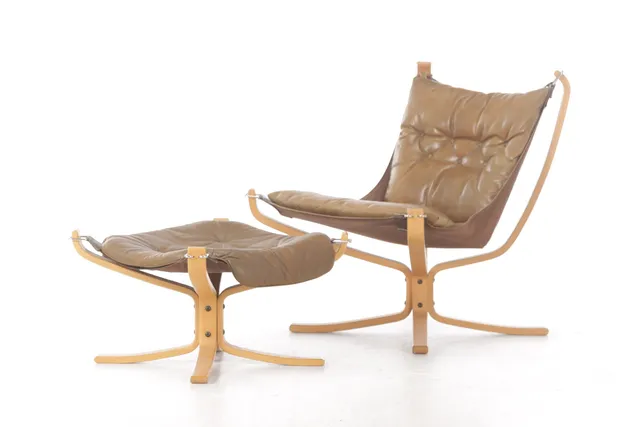 Sigurd Ressell. 'Falcon' armchair with matching stool (2)