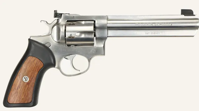 REVOLVER, fabrikat Ruger, modell GP100, kaliber .357 Magnum, tillv.nr 175-26824.