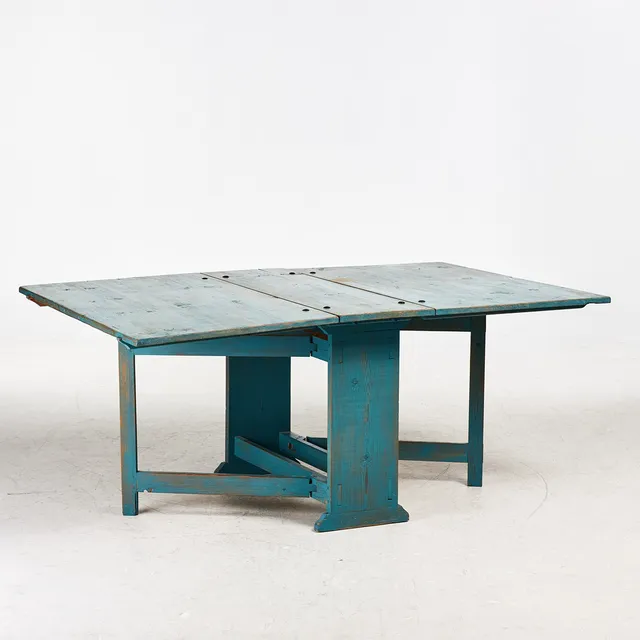 SLAGBORD, bemålad furu, 1800-tal.