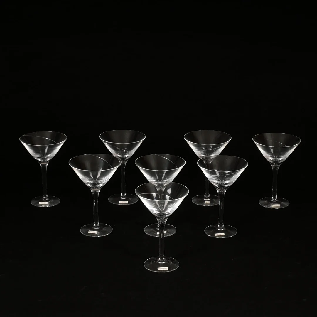 ANNA EHRNER. Martiniglas, 8 st, "Line", Kosta Boda. — Tableware — Auktionsfirma Kenneth Svensson i Kalmar