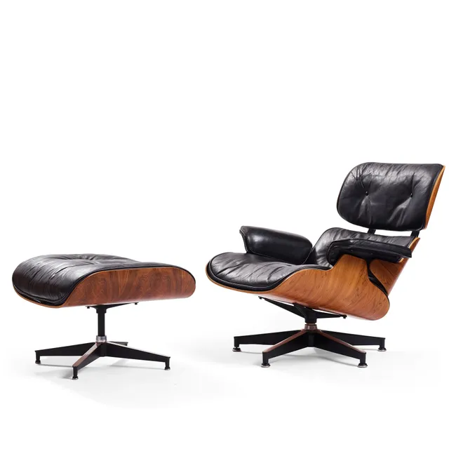 Charles & Ray Eames, "Lounge chair", fåtölj och ottoman, Herman Miller, 1960-1970-tal.