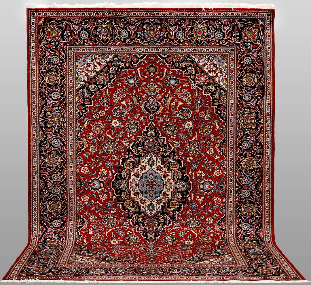 MATTA. Keshan fine, 311 x 202 cm. — Oriental Carpets & Textiles — Södermanlands Auktionsverk