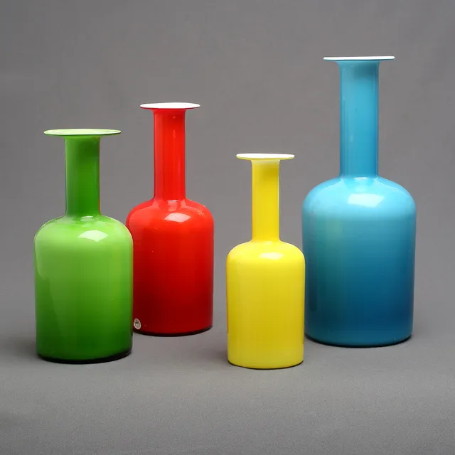 OTTO BAUER. Flaskor, 4 st, glas, Holmegaard, Danmark.