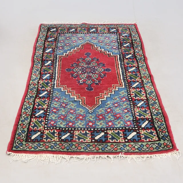 MATTA, röd, Orientalisk 100x184.