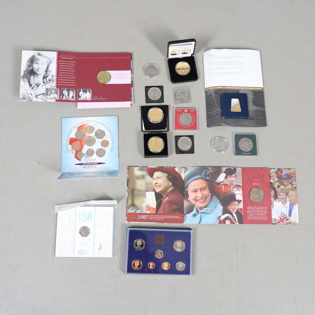 A COLLECTION OF ROYAL MINT YEAR SETS AND OTHER RECENT ISSUES. — Coins & Banknotes — Lawrences Auctioneers