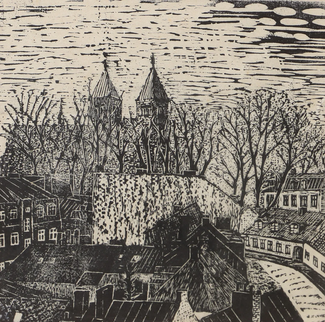 YNGVE BERG. Motiv från Lund, träsnitt, signerad 1983. — Engravings & Prints — Helsingborgs Auktionskammare