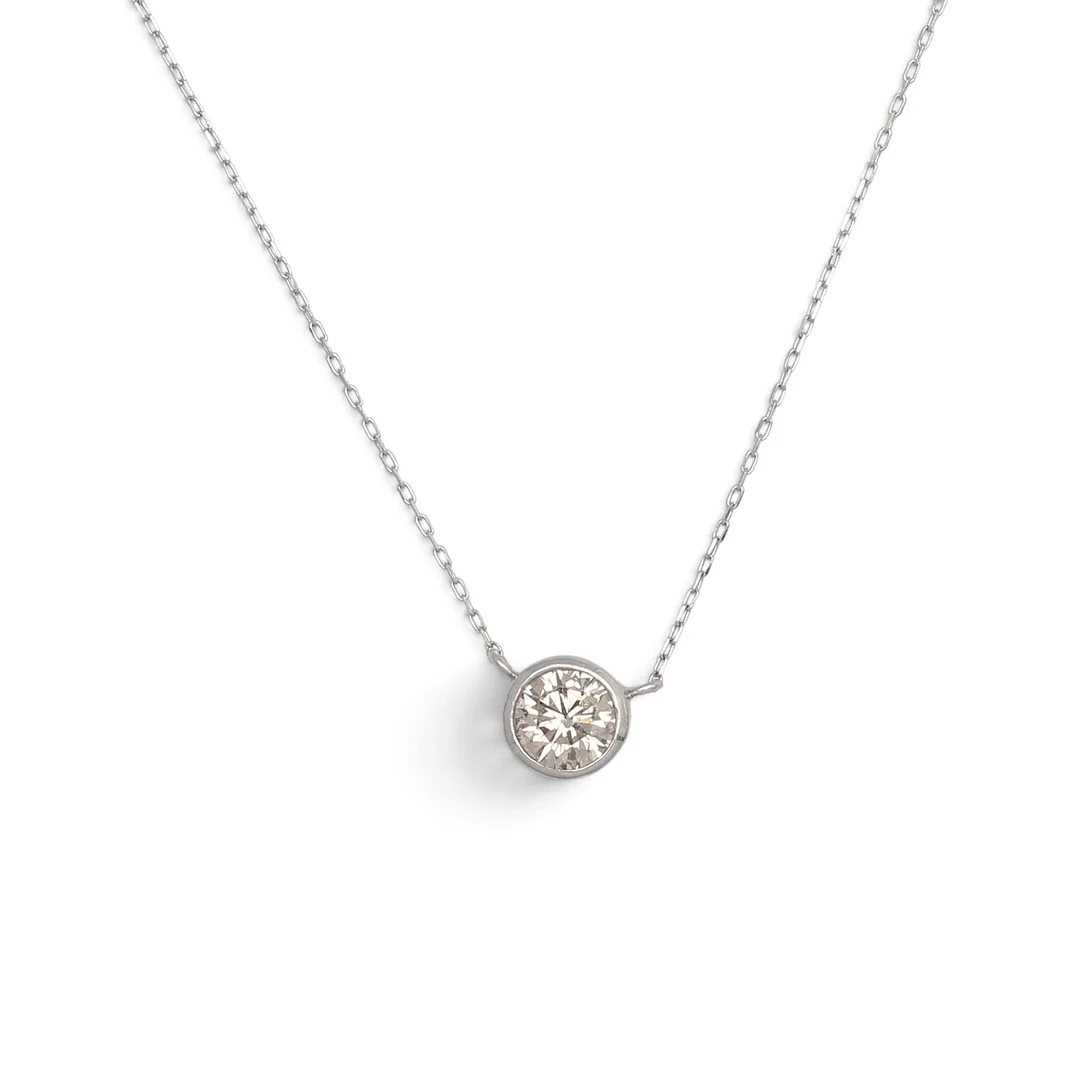 Choker with a solitaire diamonds. — Necklace — Balclis