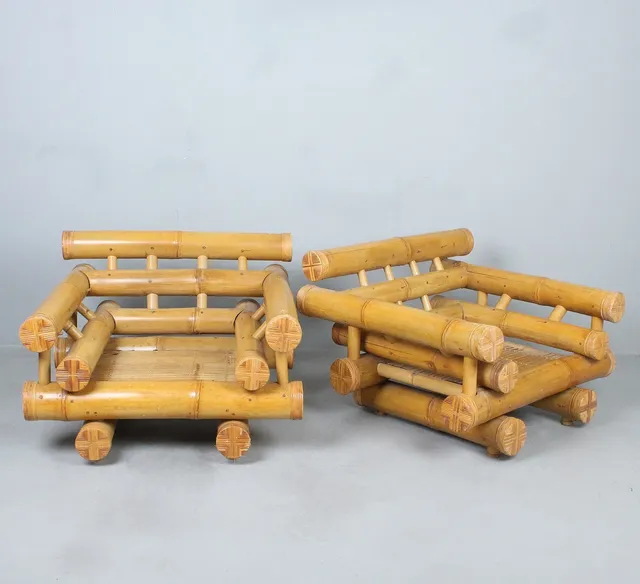 Paar Lounge Chairs / Armlehnsessel aus Bambus.