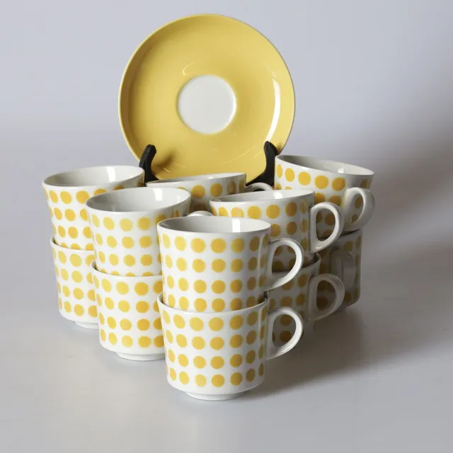 GÖRAN BÄCK. kaffekoppar med underfat, 12 st, porslin, Arabia, Finland.