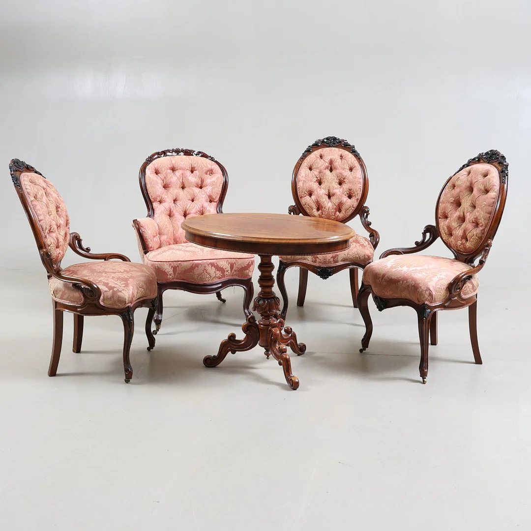SALONGSGRUPP, 5 delar, rokoko-stil 1900-talets början. — Sofas & Seatings — Gomér & Andersson Nyköping