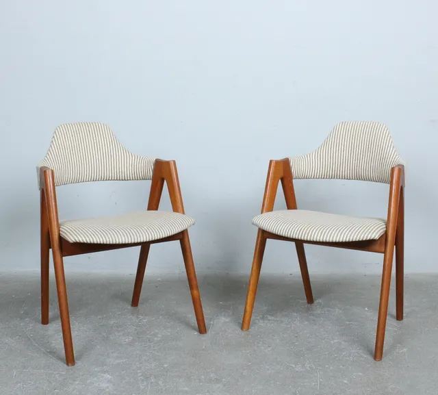 KAI KRISTIANSEN. Paar Armlehnstühle, Modell "Compass", Teak, Dänemark, 1960er.