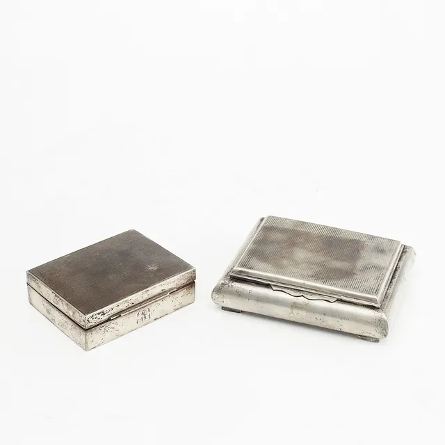 CIGARETTASKAR, 2 st, silver, Finland, vikt totalt ca 530 gram.