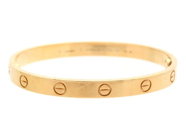 CARTIER, armband, 18K guld, Love bracelet, stl 17, vikt 32,1 g, ref nr AWM408, etui, resekit, skruvmejsel.