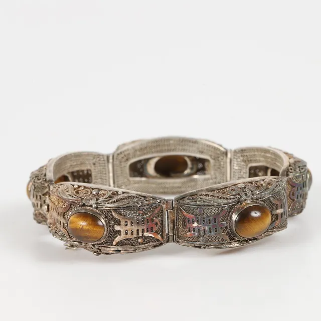ARMBAND, silver med cabochonslipad tigeröga.