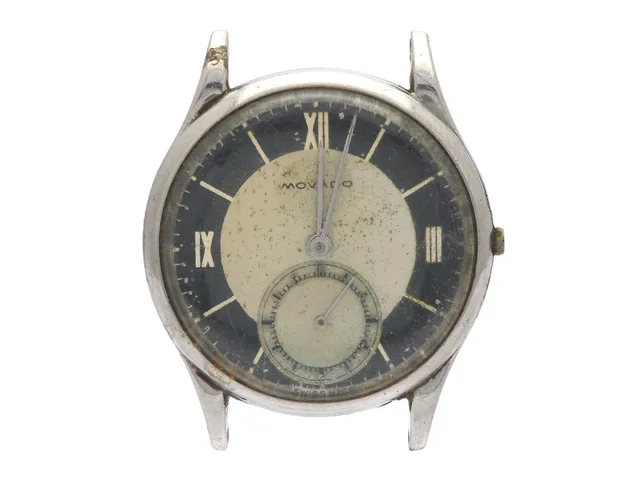 MOVADO, herrur, 29 mm, Cal 470, Boett nr. 14701 / 181964, stål, manuell, plexiglas, liten sekundvisare, skadad urtavla, defekt, OBS: krona / ställaxel saknas, ca 1950.