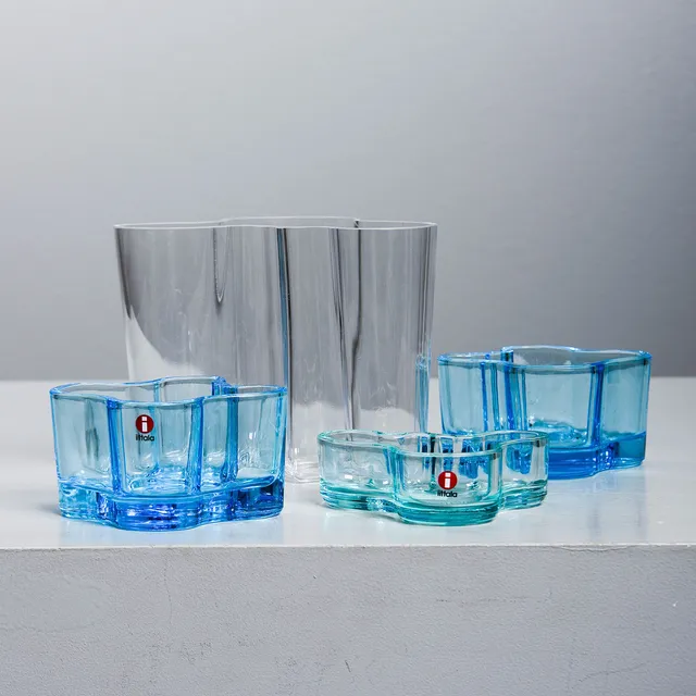 ALVAR AALTO. Vaser och skålar, 4 st, Iittala, Finland.