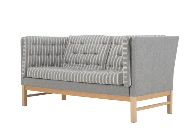 Erik Jørgensen. Two-seater sofa, model EJ-315 with oak frame