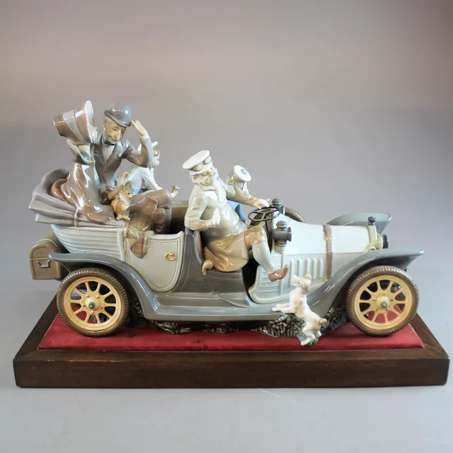 JUAN HUERTA. FIGURINGRUPP Lladro familjerally begränsad upplaga 750ex.