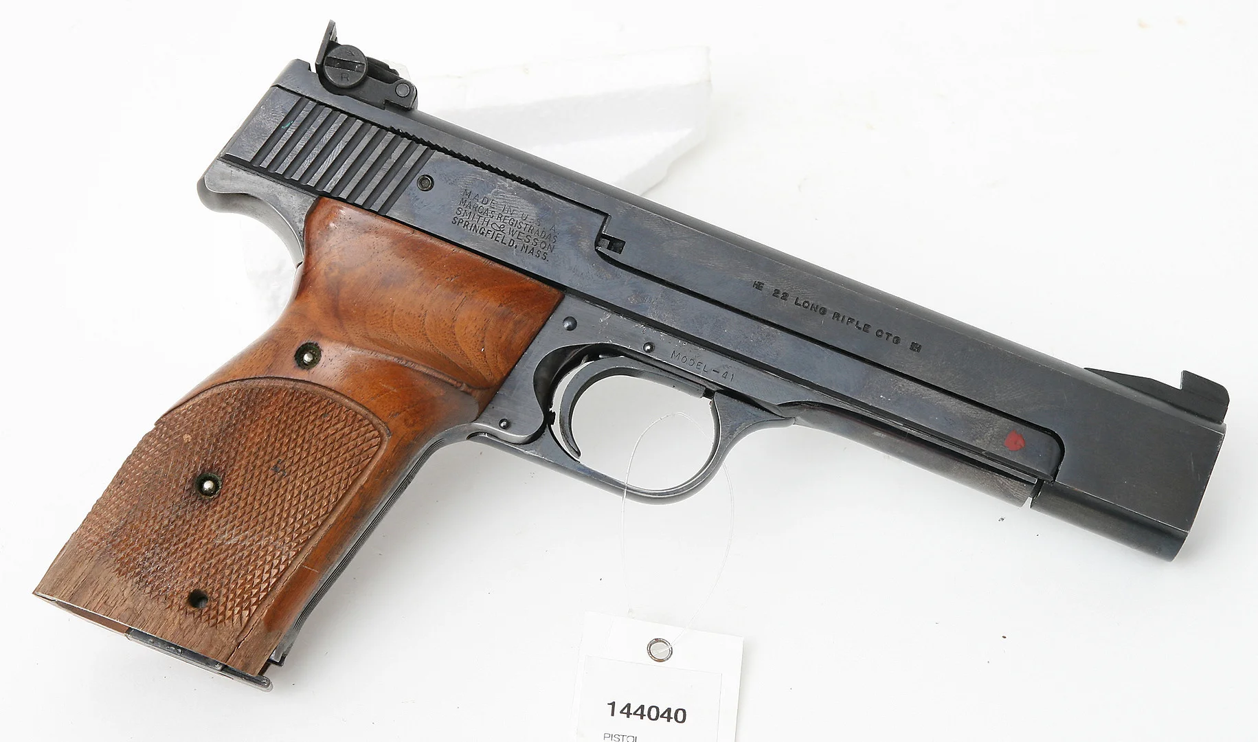 (249) PISTOL, amerikansk, Halvautomatisk, fabrikat Smith & Wesson, modell 41, kaliber .22LR, tillv.nr 114831. — Pistols — Mauritz Widforss