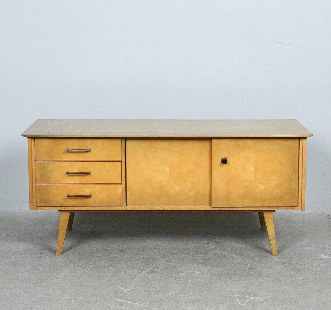 Kleine Kommode / Frisiertisch der 1970er. — Cupboards, Cabinets & Shelves — Stockholms Auktionsverk Düsseldorf/Neuss