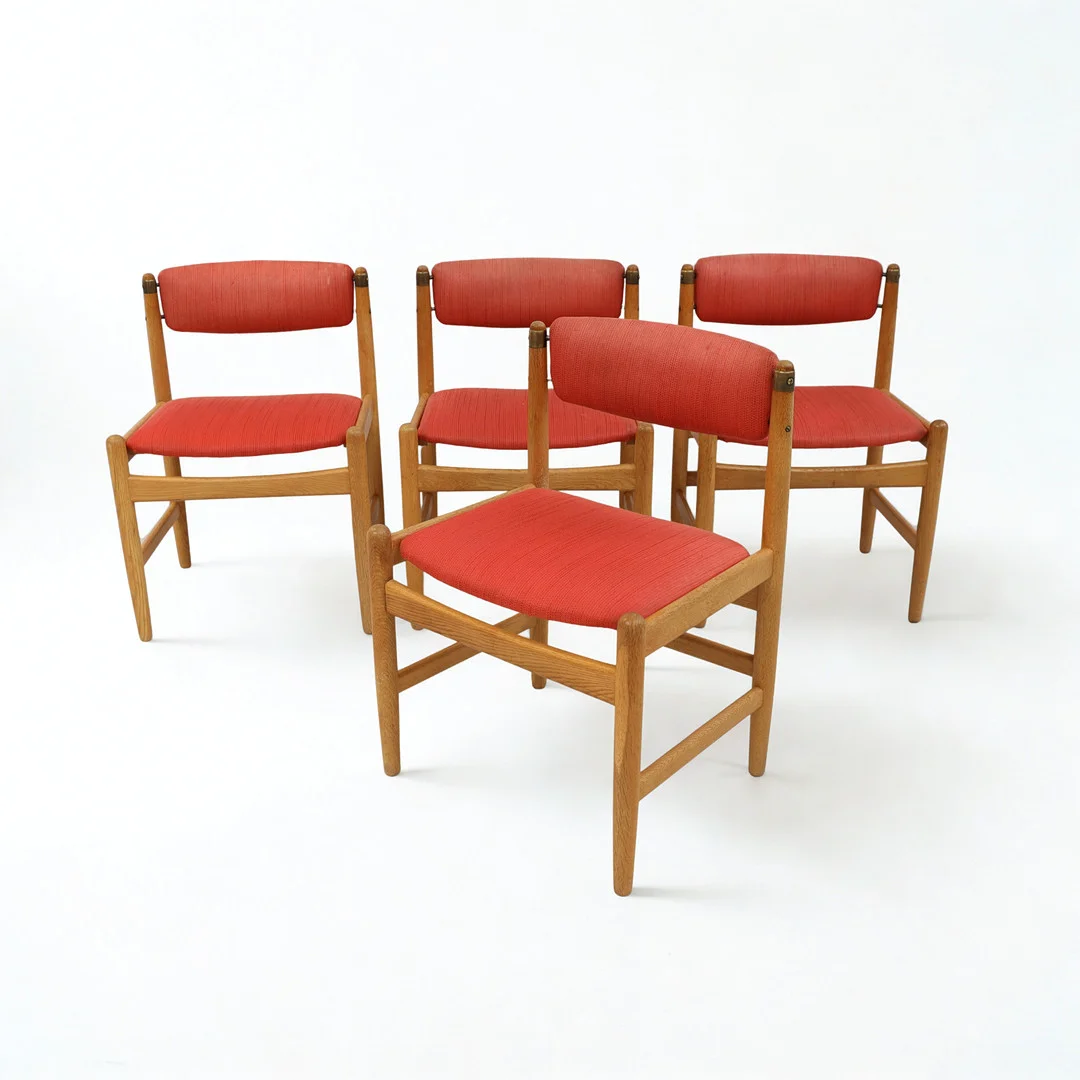 BÖRGE MOGENSEN. Stolar, 4st, Öresund, Karl Andersson & Söner, 1900-talets senare hälft, ek, stoppad fast sits och ryg. — Armchairs & Chairs — Falun Auktionsbyrå