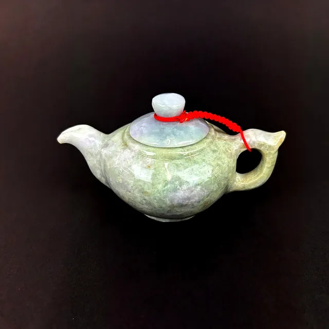 CHINESE JADE TEAPOT.