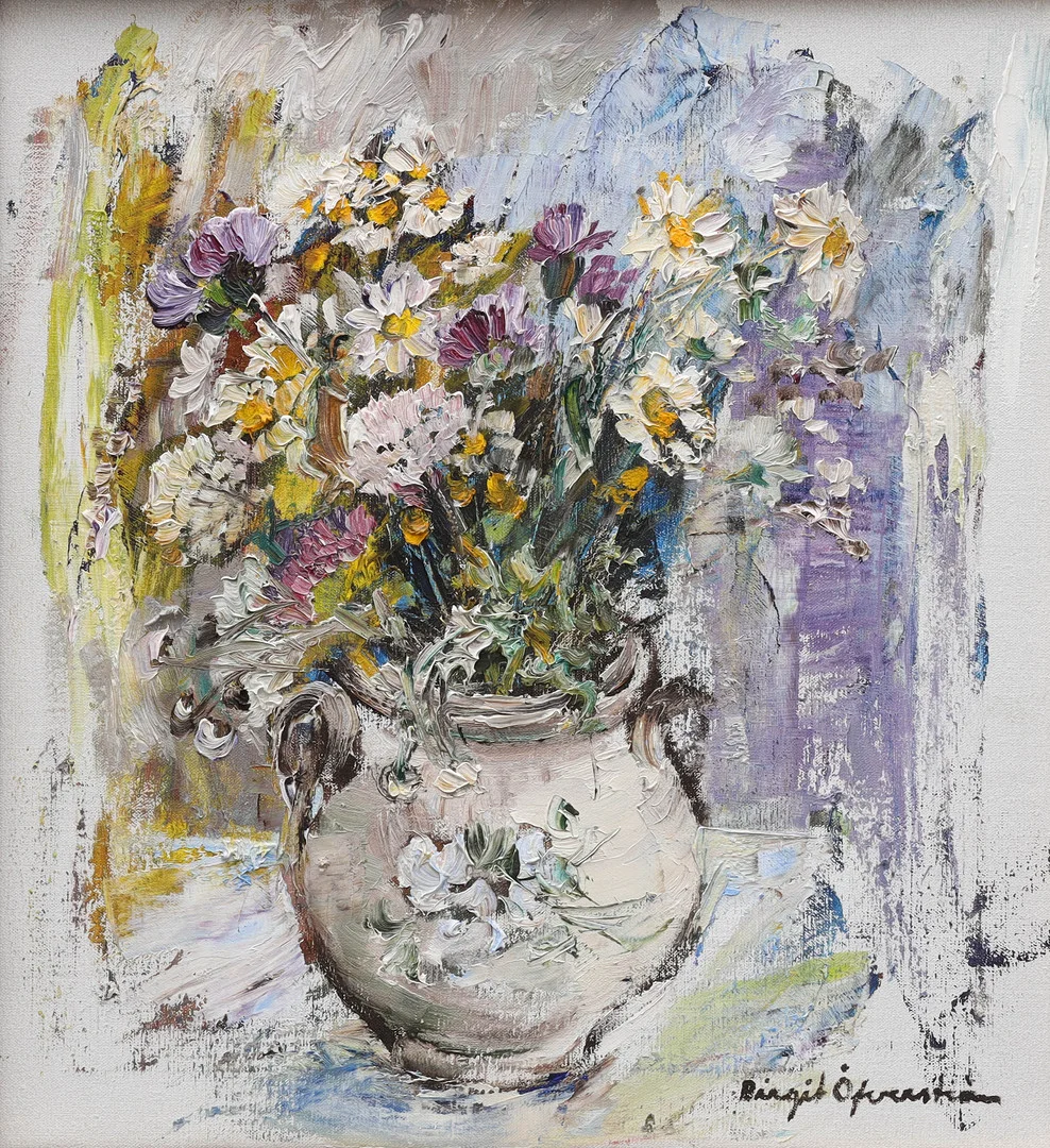 BIRGIT ÖFVERSTRÖM. olja på duk, "Bukett i vit kruka", signerad, a tergo daterad 1978. — Paintings — Auktionsmagasinet Vänersborg