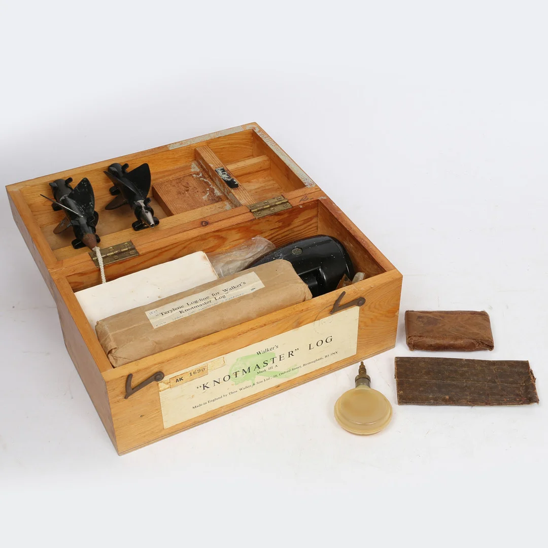 A WALKER'S "KNOTMASTER" LOG MARK IIIA. — Technica & Nautica — Bishop & Miller